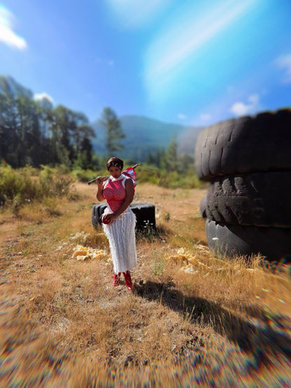 Americana Damsel in Distress